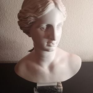 GORGEOUS Santini Italy Genuine Carrara Marble 10" Bust Sculpture.